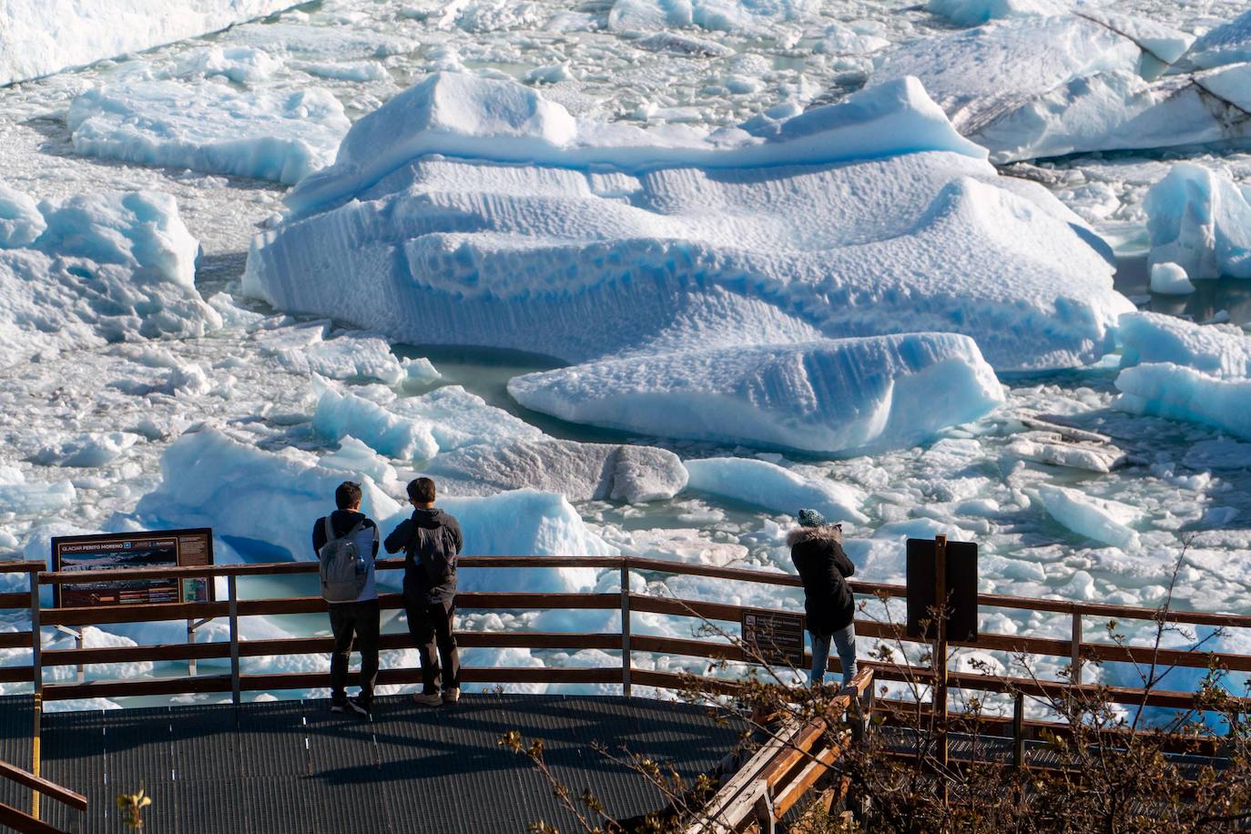 Competición extrema entre los témpanos del glaciar Perito Moreno