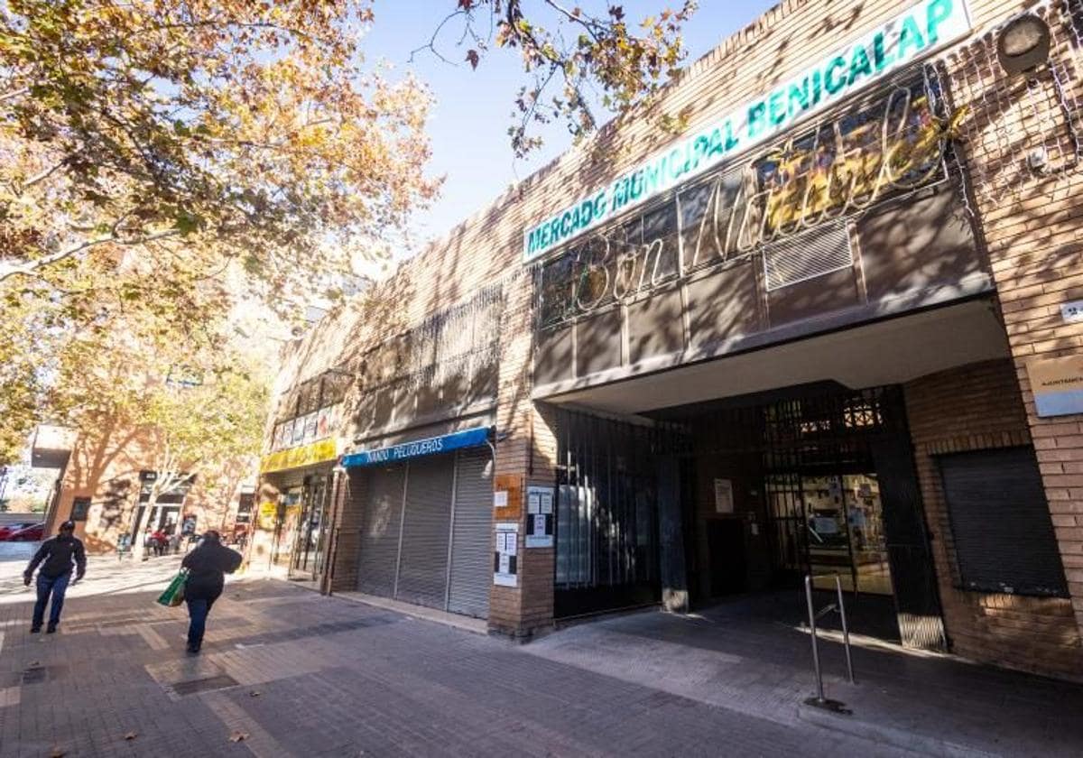 El mercado municipal de Valencia que estrena placas solares 