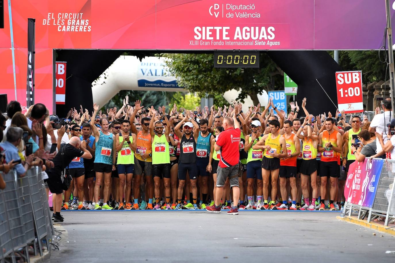 Fotos: las mejores imágenes del Gran Fondo de Siete Aguas 2024