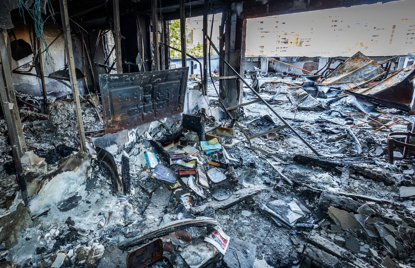 Fotos: así quedaron por dentro el edificio y los pisos del incendio de Campanar