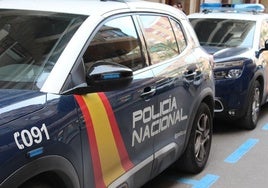 Vehículos de la Policía Nacional.