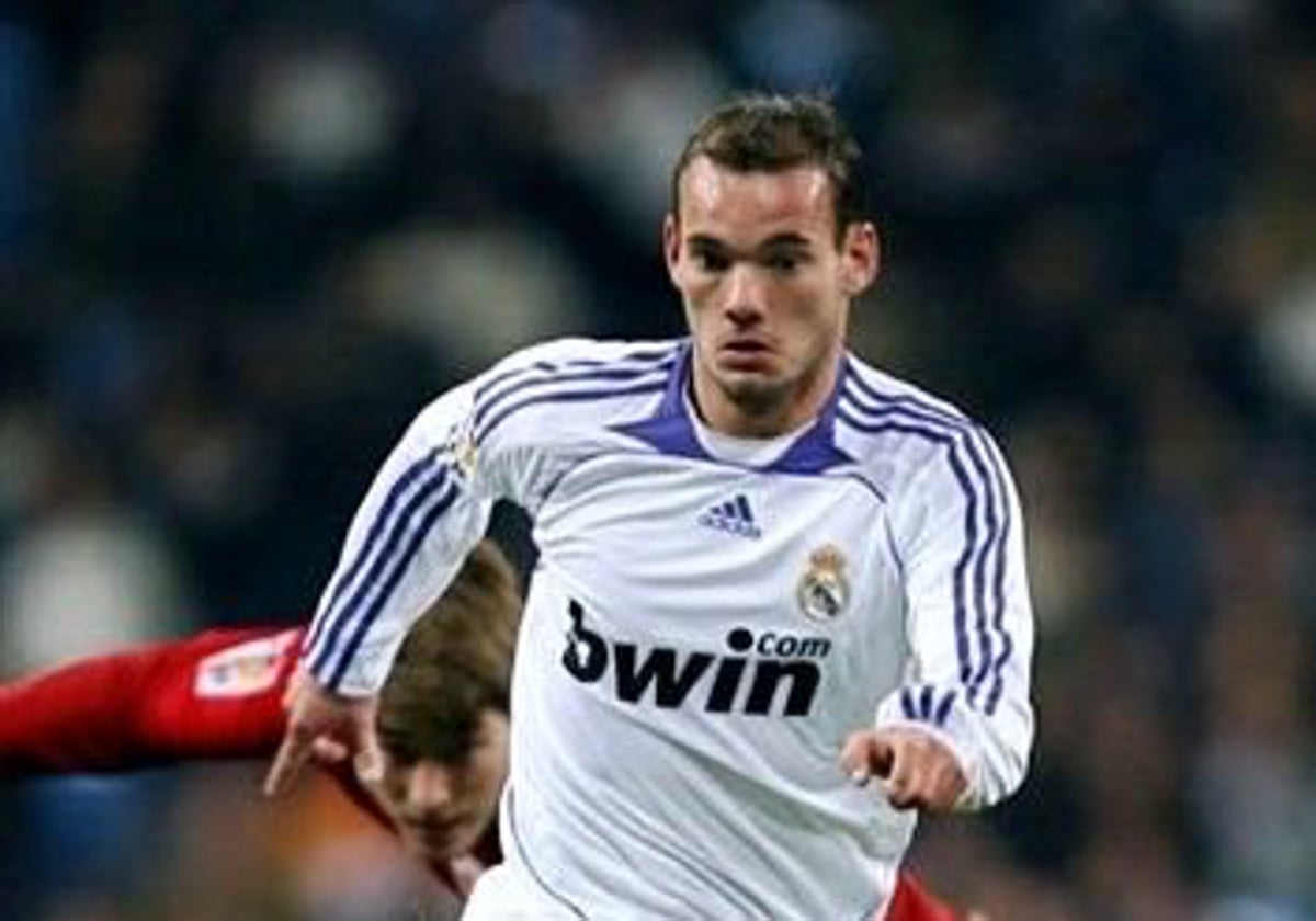 Wesley Sneijder, durante un partido con el Real Madrid en 2007