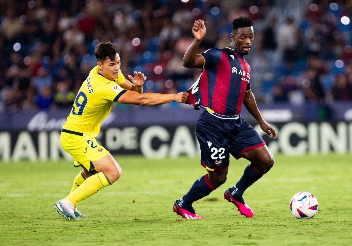 Bouldini durante un encuentro frente al Villarreal 'B' la pasada temporada.