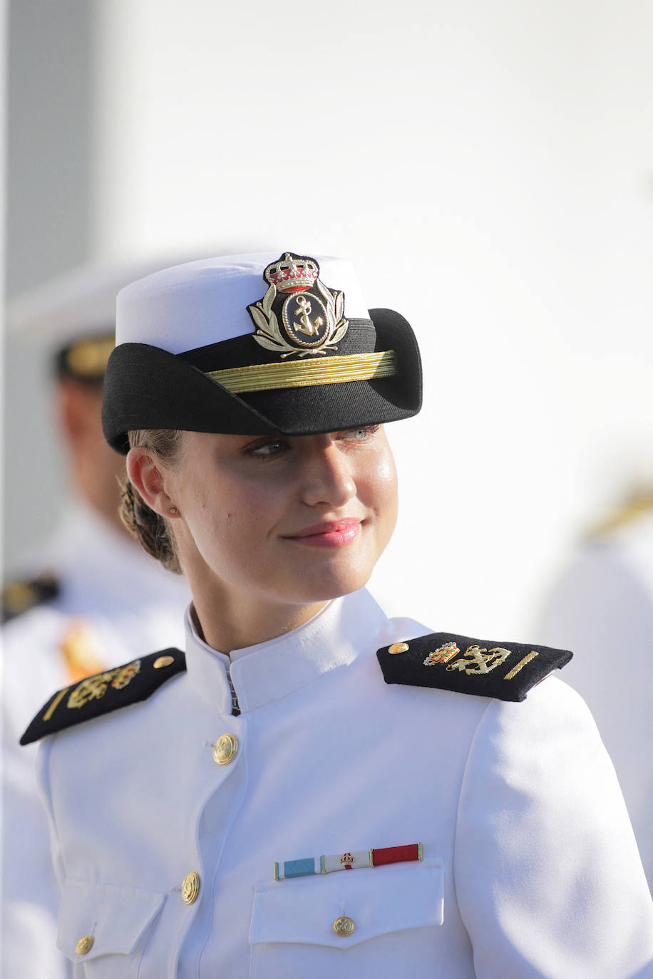 La princesa Leonor se estrena como guardiamarina en Pontevedra