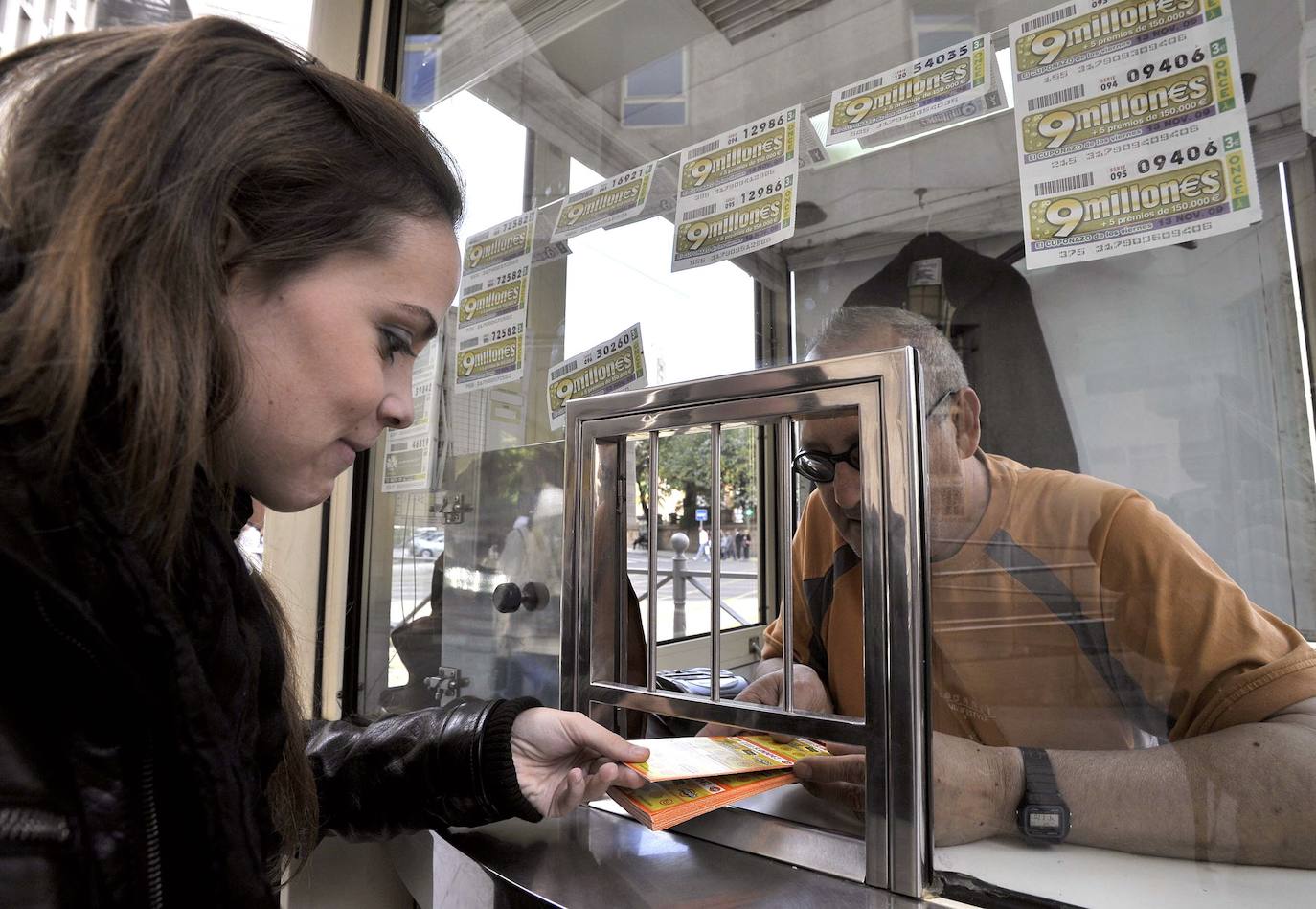 El Sueldazo de la ONCE del domingo deja un primer premio de 300.000 euros al contado y 5.000 al mes a un único afortunado