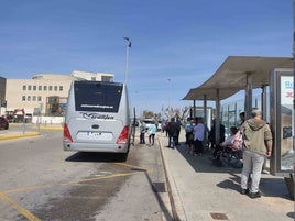 Transporte público al Hospital de la Ribera.