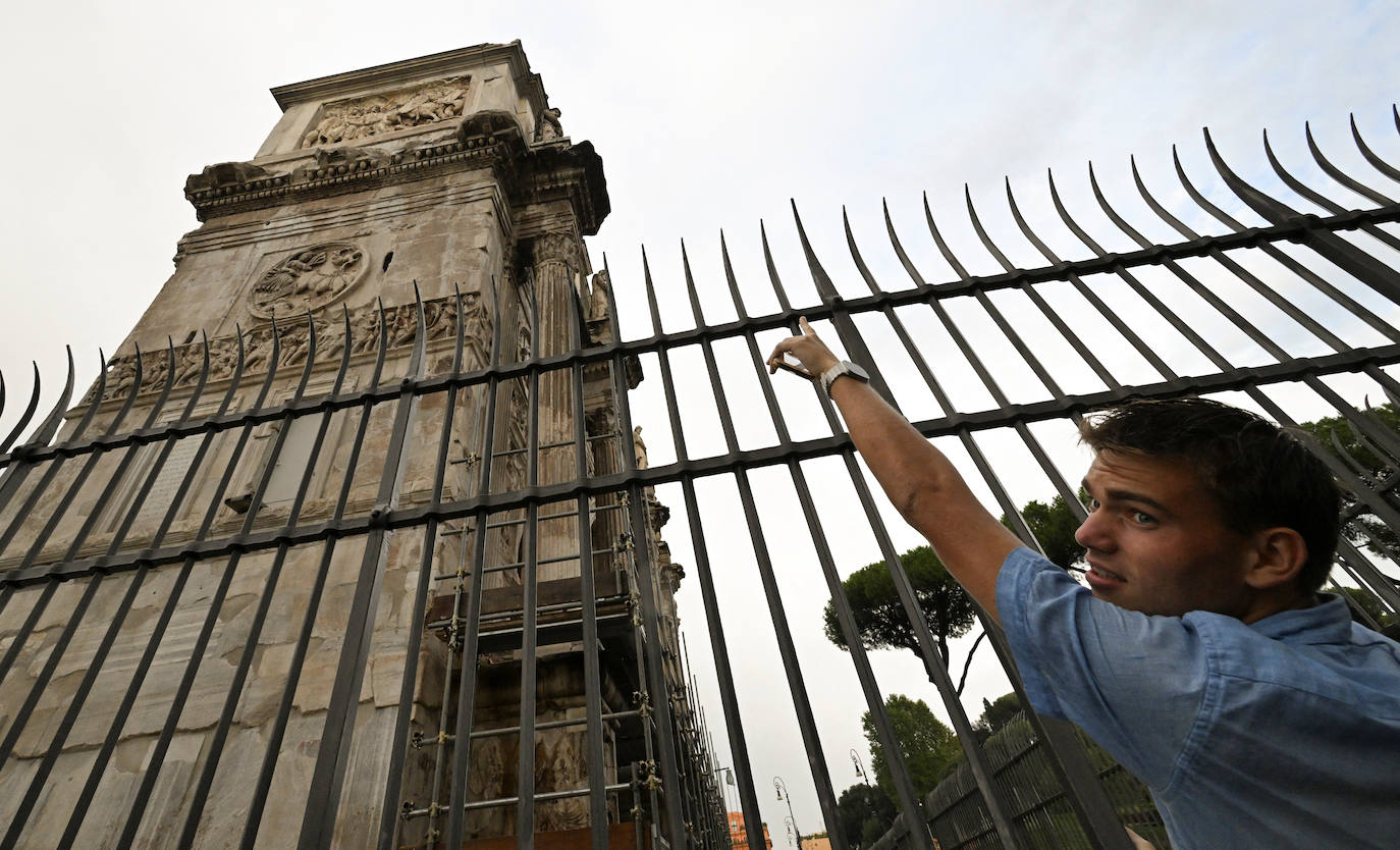 Una tormenta sin precedentes provoca daños en el Arco de Constantino de Roma