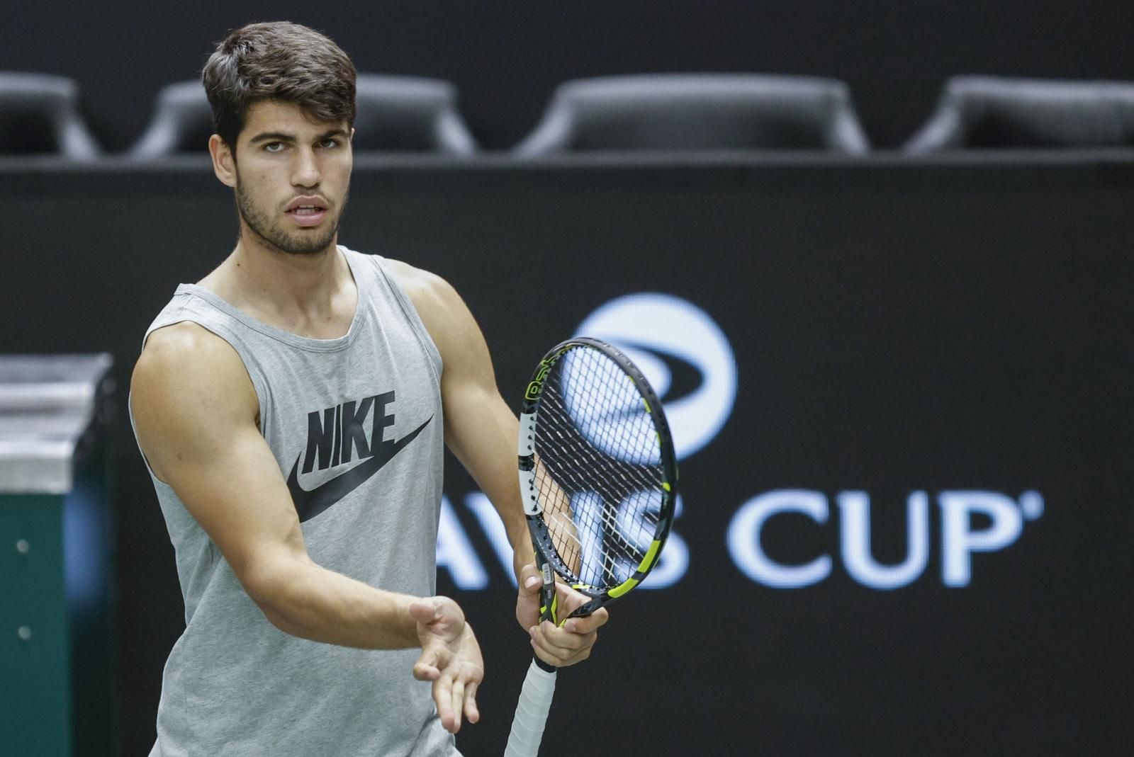 Carlos Alcaraz ya entrena en Valencia para la Copa Davis