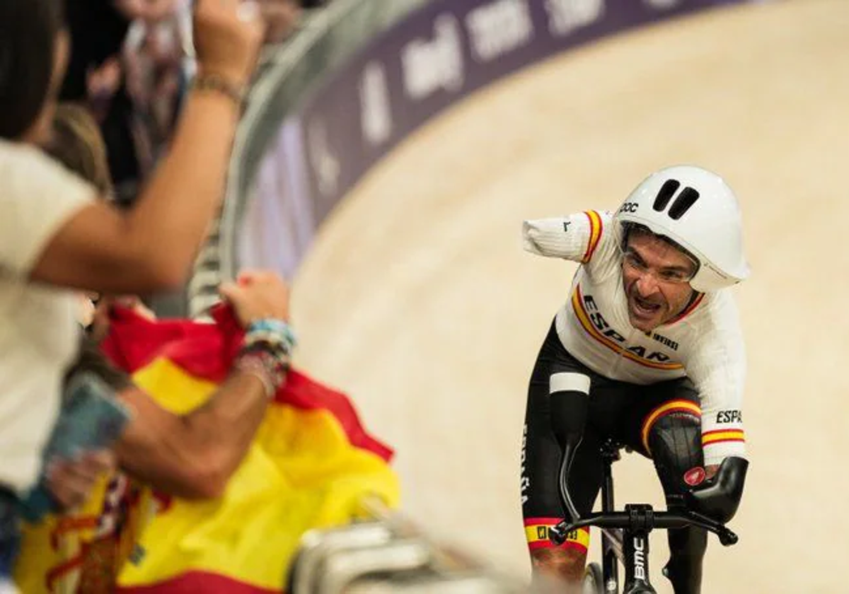 Ricardo Ten, tras lograr la medalla de plata.