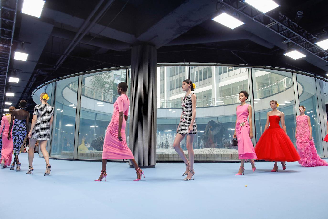 Carolina Herrera presenta sus nuevas tendencias en la Semana de la Moda de Nueva York