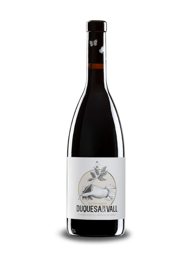 Bodegas Xaló presenta a la Duquesa de la Vall tinto