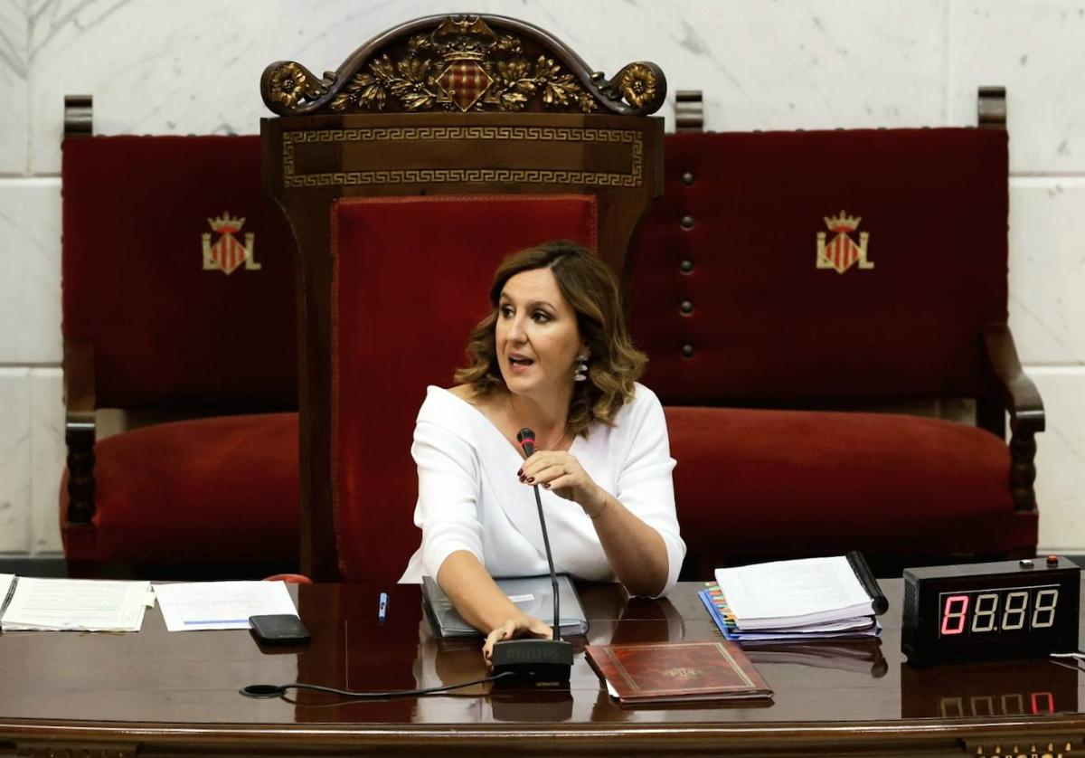 La alcaldesa de Valencia, María José Catalá, este lunes en el Debate del Estado de la ciudad.