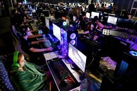 Valencia organizará la primera liga municipal de e-sports que enfrentará a barrios y distritos