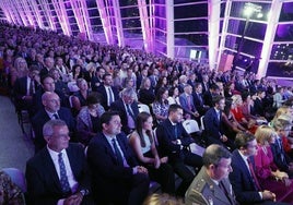 Público presente en la gala de Valencianos para el siglo XXI en el Museo de las Ciencias.