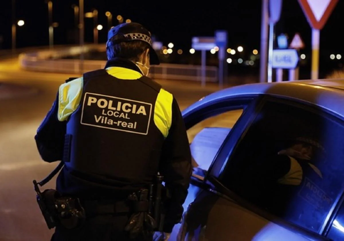 El mensaje de la Policía Local de Villarreal tras custodiar a una niña perdida: «No nos utilices para asustar» 