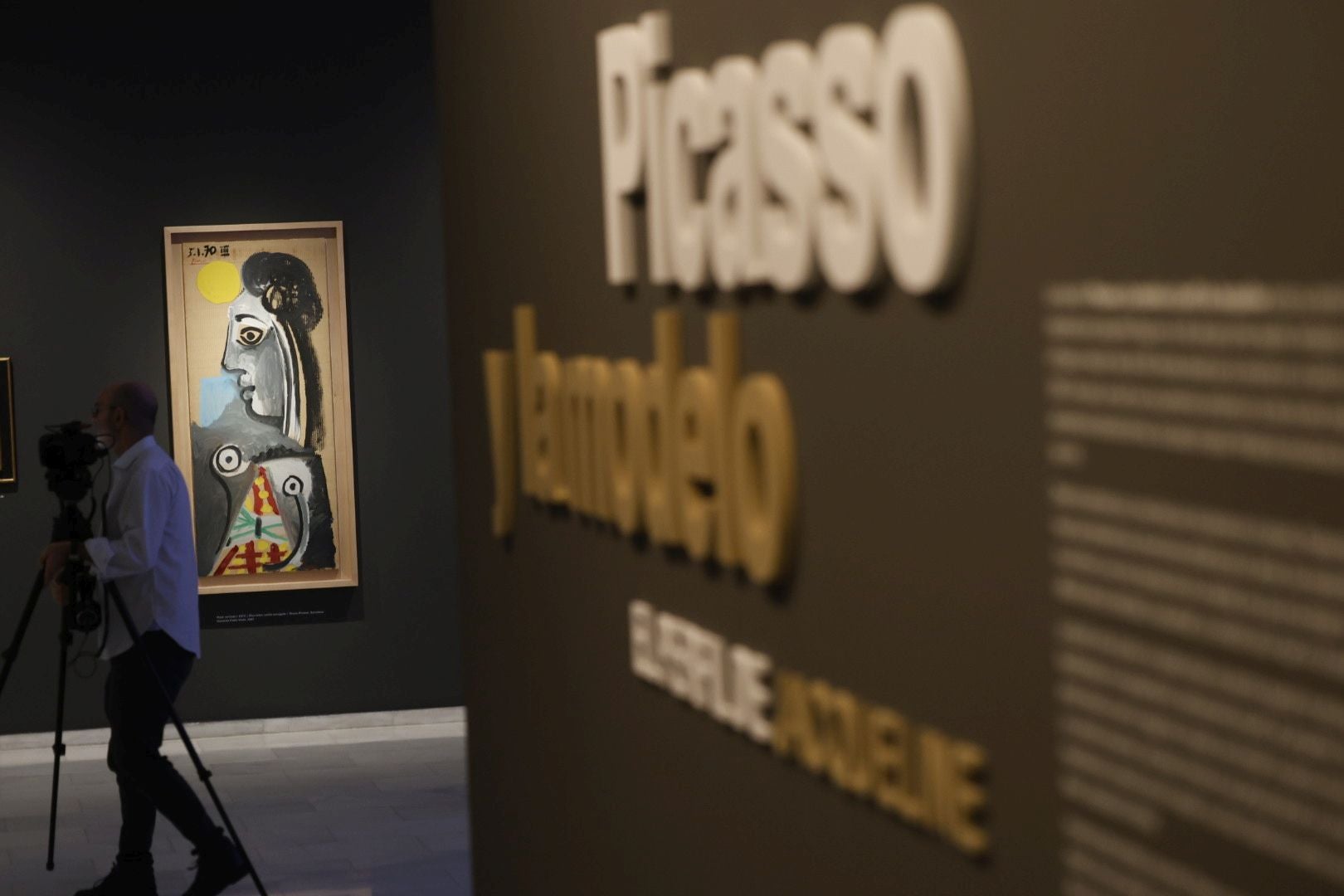 Picasso y su musa Jacqueline toman Valencia