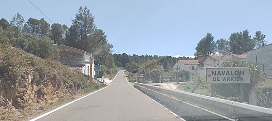 La carretera entre Enguera y Casas Benali cierra desde este lunes al tráfico por obras en la mejora del firme