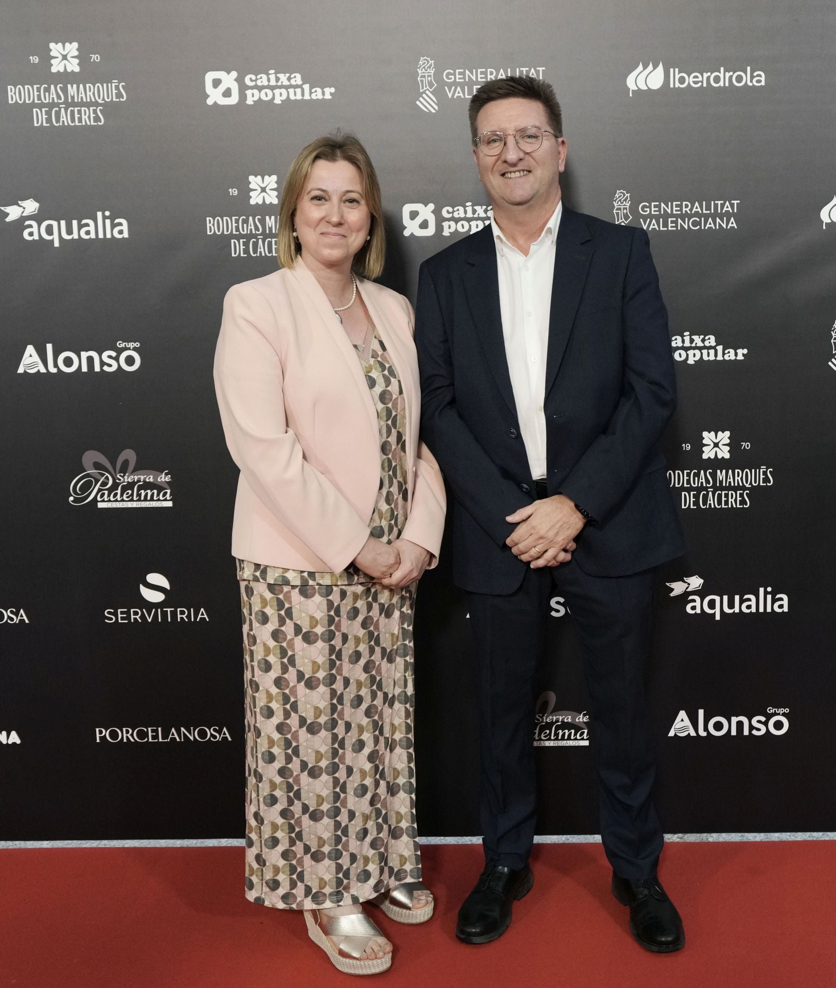 Mariola Hernández y Alberto Villanueva, directora gerente y presidente de la Federación de Centros de Enseñanza de Valencia (Feceval).