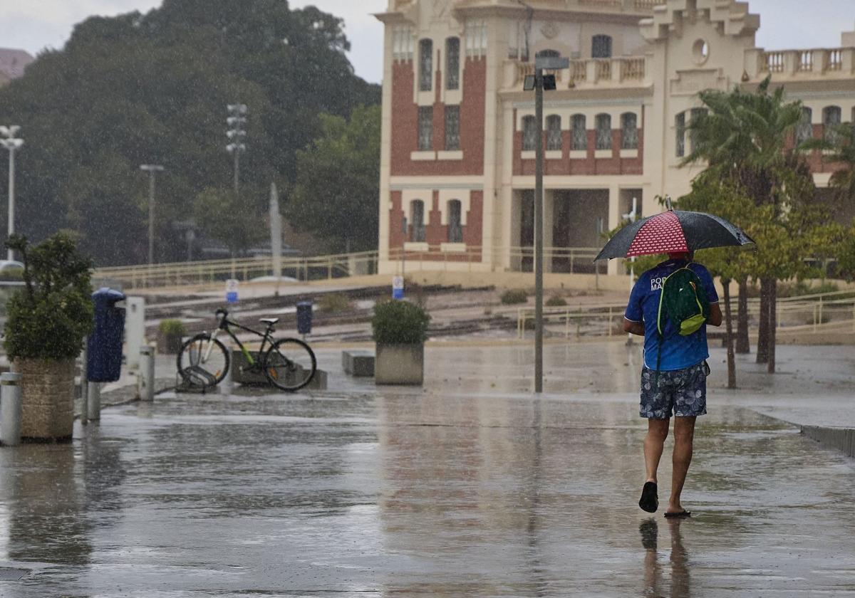 Jornada de lluvia en Valencia, este sábado.