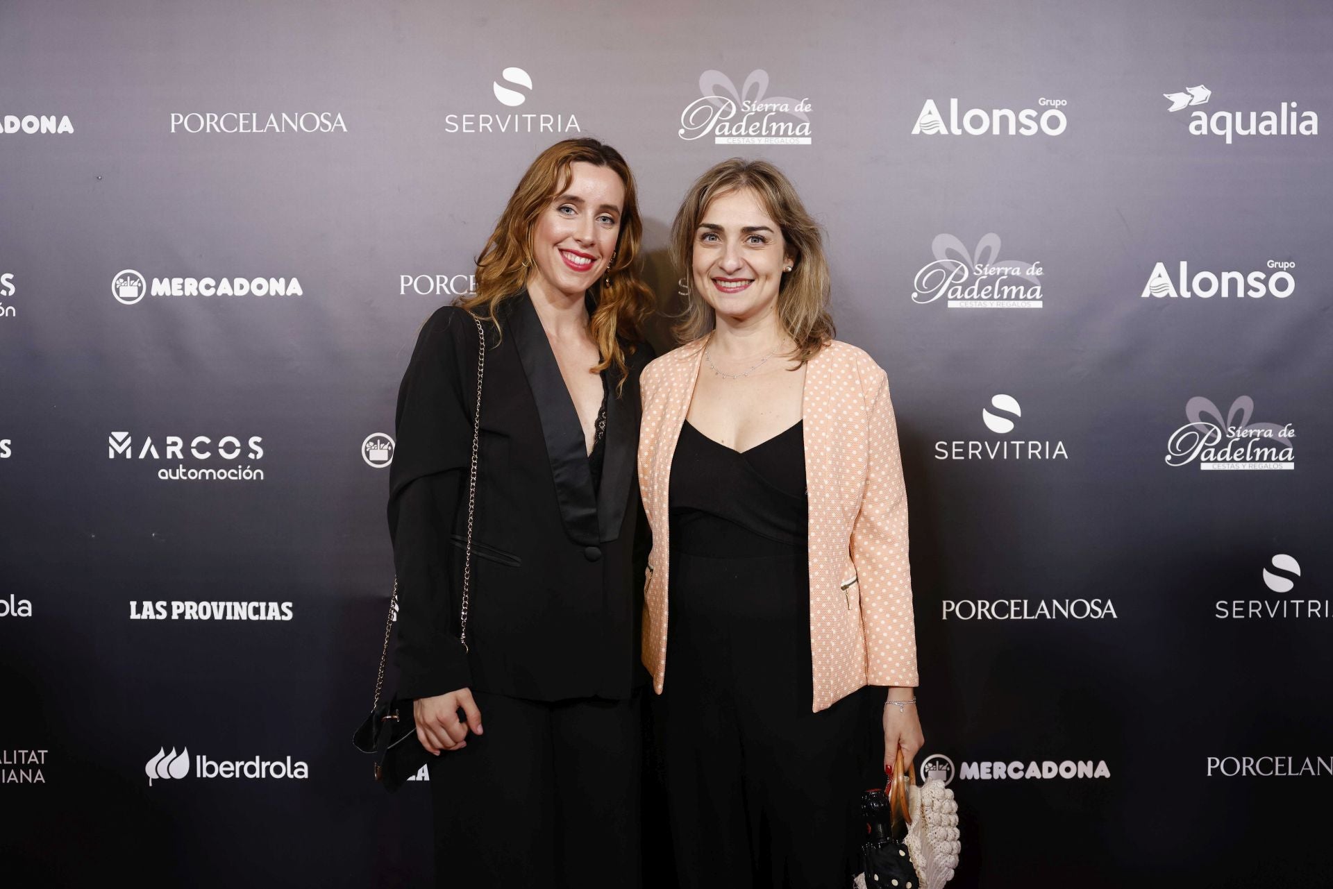 Elisabeth Rodríguez, redactora de LAS PROVINCIAS, junto a Mar Mestre, directora de comunicación de Caixa Popular