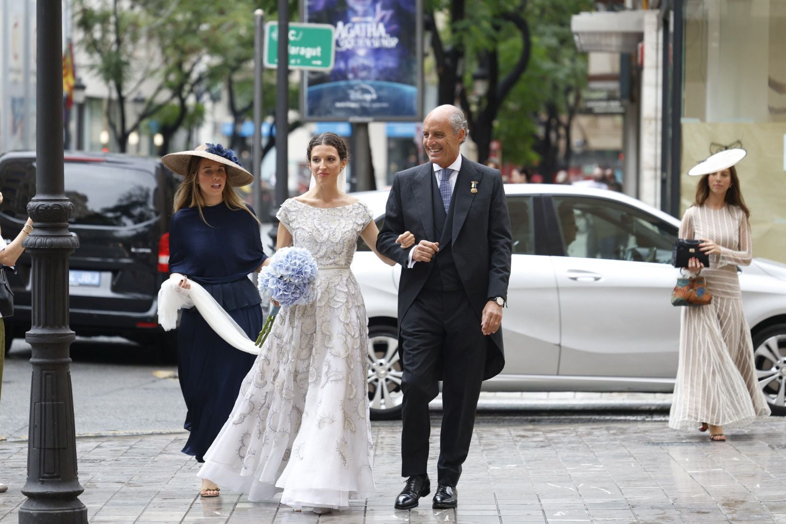 Todas las fotos de la boda de Isa Camps y Giovanni Bonavera