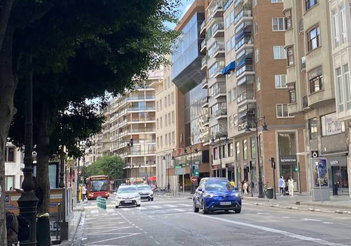 Valencia celebra el Día sin Coche con coches 