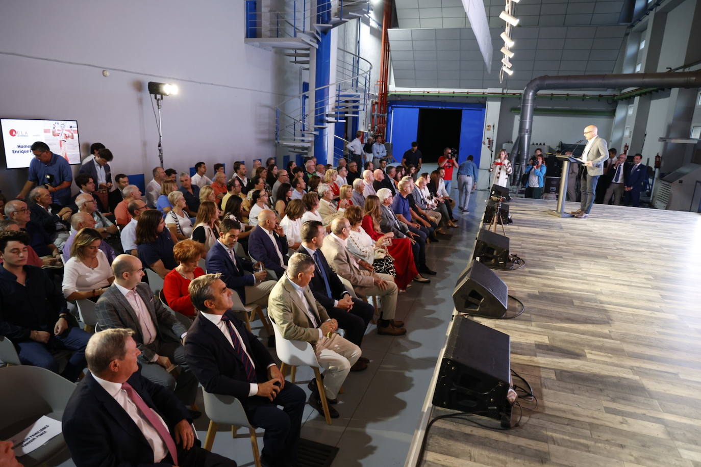 Todas las imágenes del homenaje a Enrique Ponce en Aula LAS PROVINCIAS