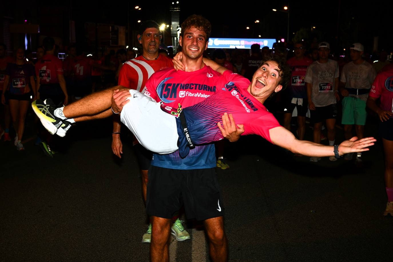 Búscate en la 15K Nocturna de Valencia 2024