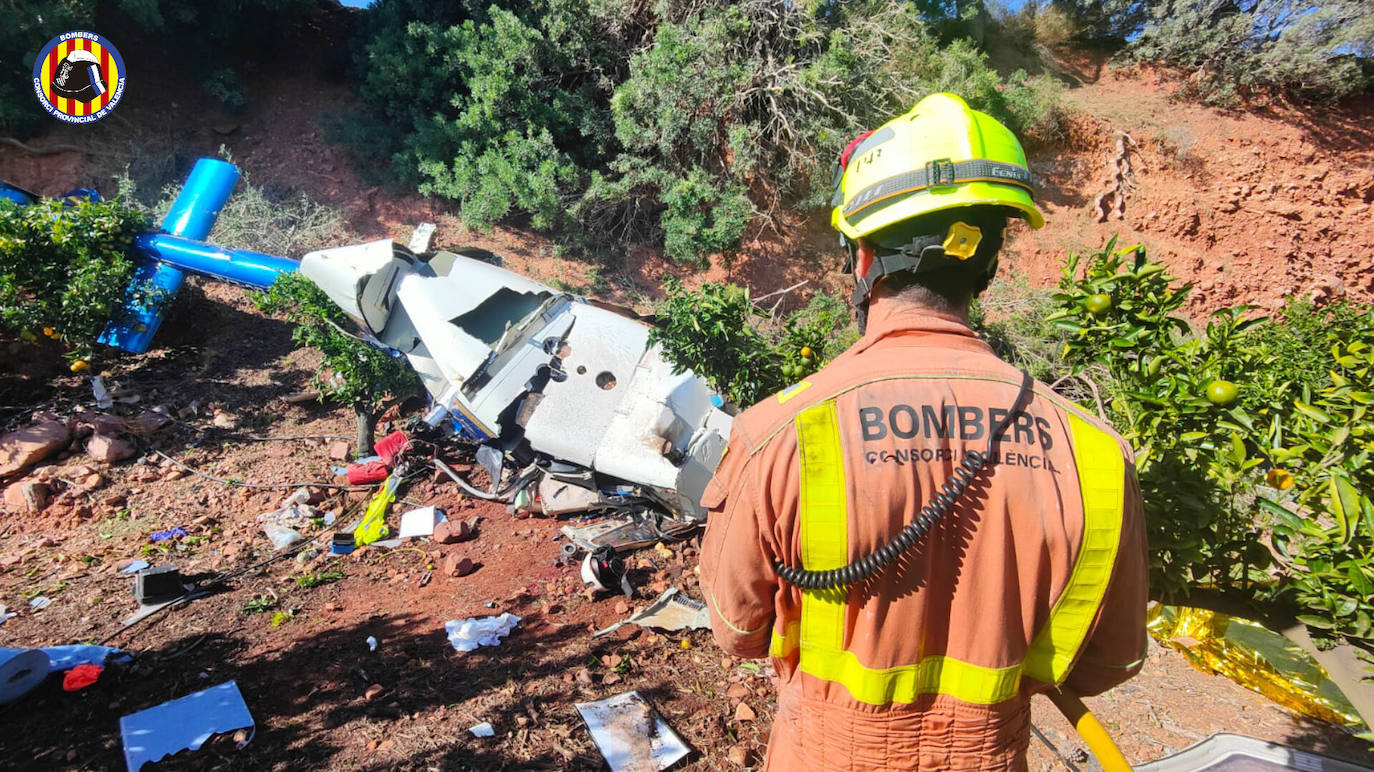 Tres muertos tras chocar un helicóptero con unos cables de alta tensión en el Monte Picayo