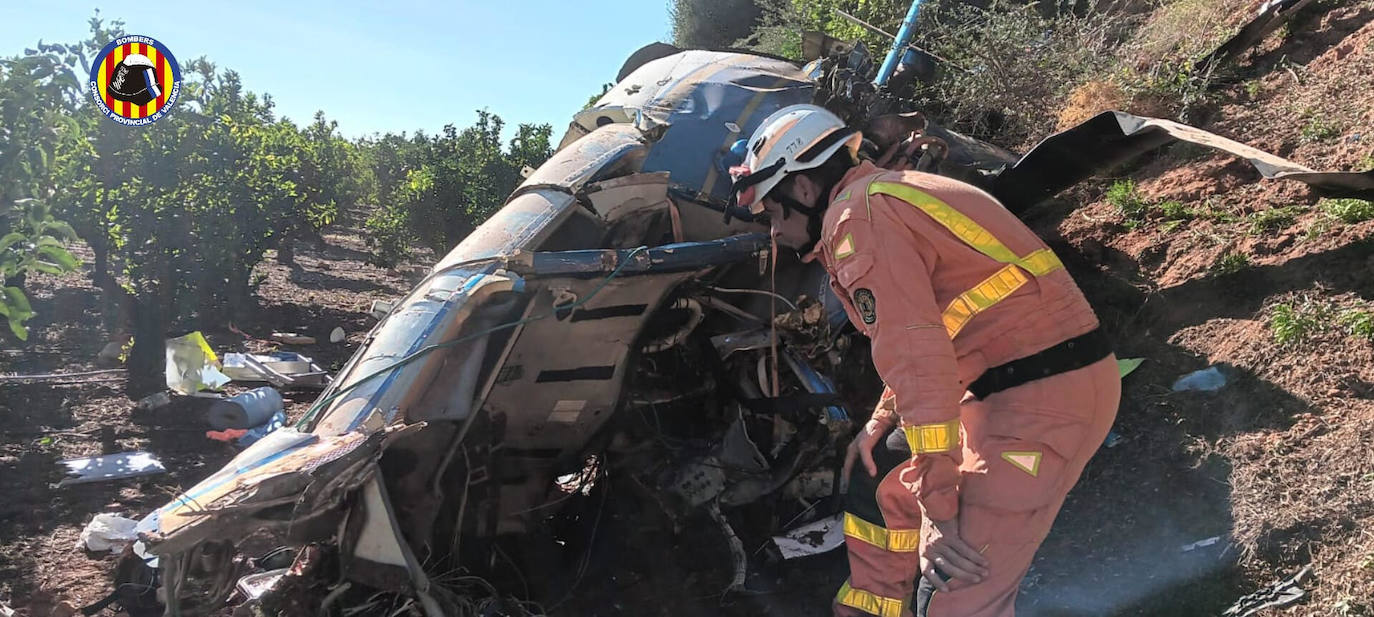 Tres muertos tras chocar un helicóptero con unos cables de alta tensión en el Monte Picayo