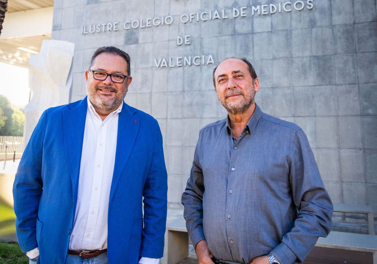 José Nebot y Enrique Gastaldi, este lunes en el Colegio de Médicos donde se celebra el congreso.