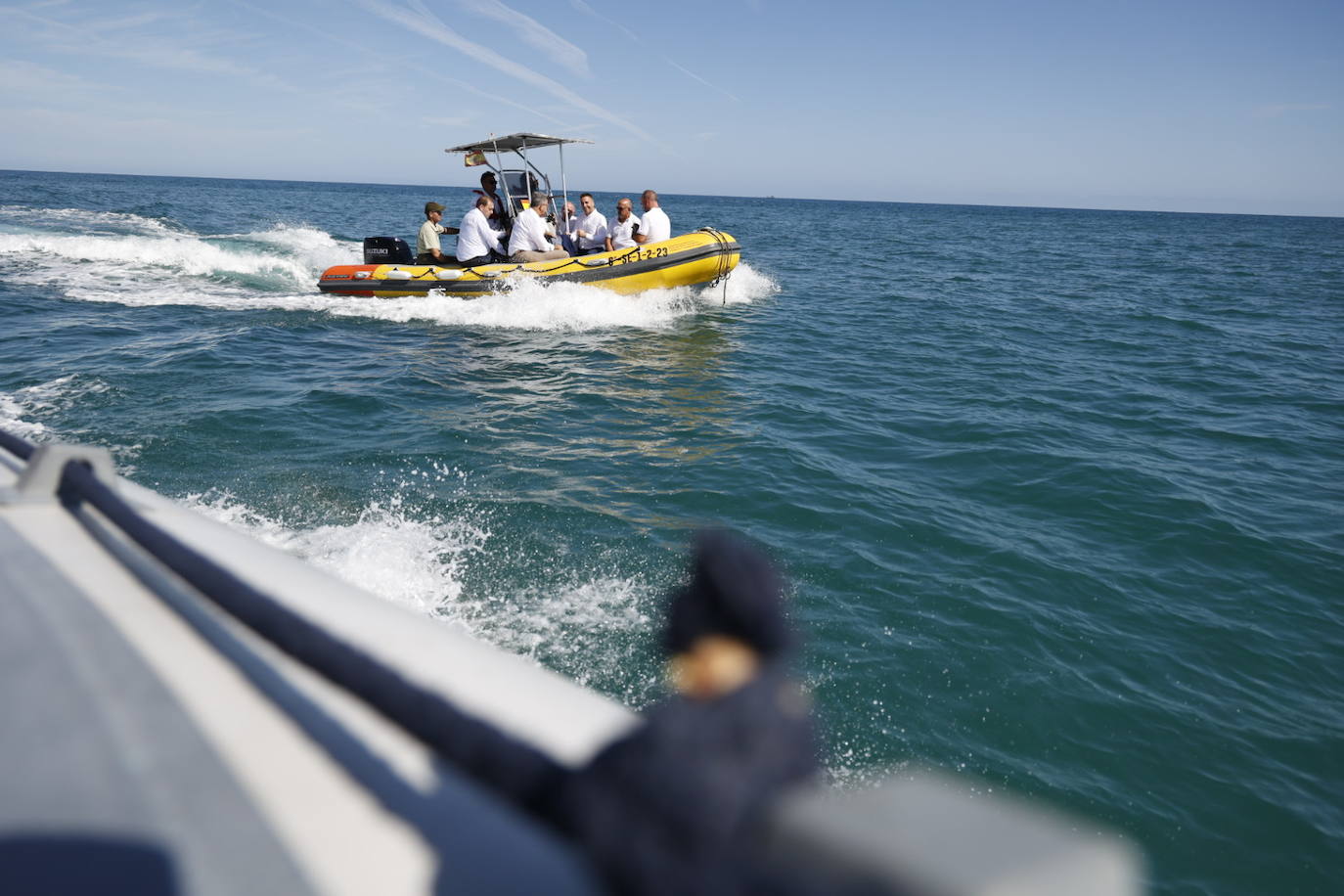 FOTOS | Agentes medioambientales vigilarán en embarcaciones la Albufera y su entorno marino