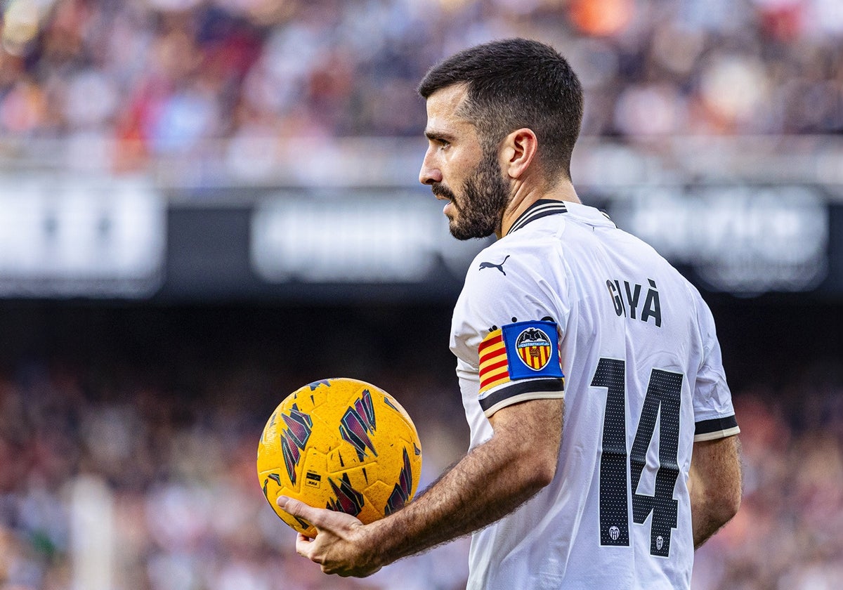 José Luis Gayà, con el Valencia.