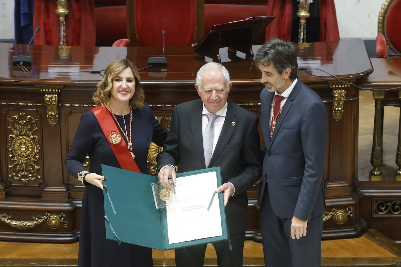 Fotos del acto de entrega de distinciones del Ayuntamiento de Valencia por el 9 d&#039;Octubre