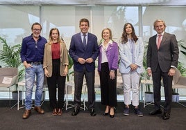 Juan Gea, María Zamora, Carlos Mazón, Esther Rojo, María Blasco y Manuel Broseta este lunes en el acto organizado por LAS PROVINCIAS en Madrid.