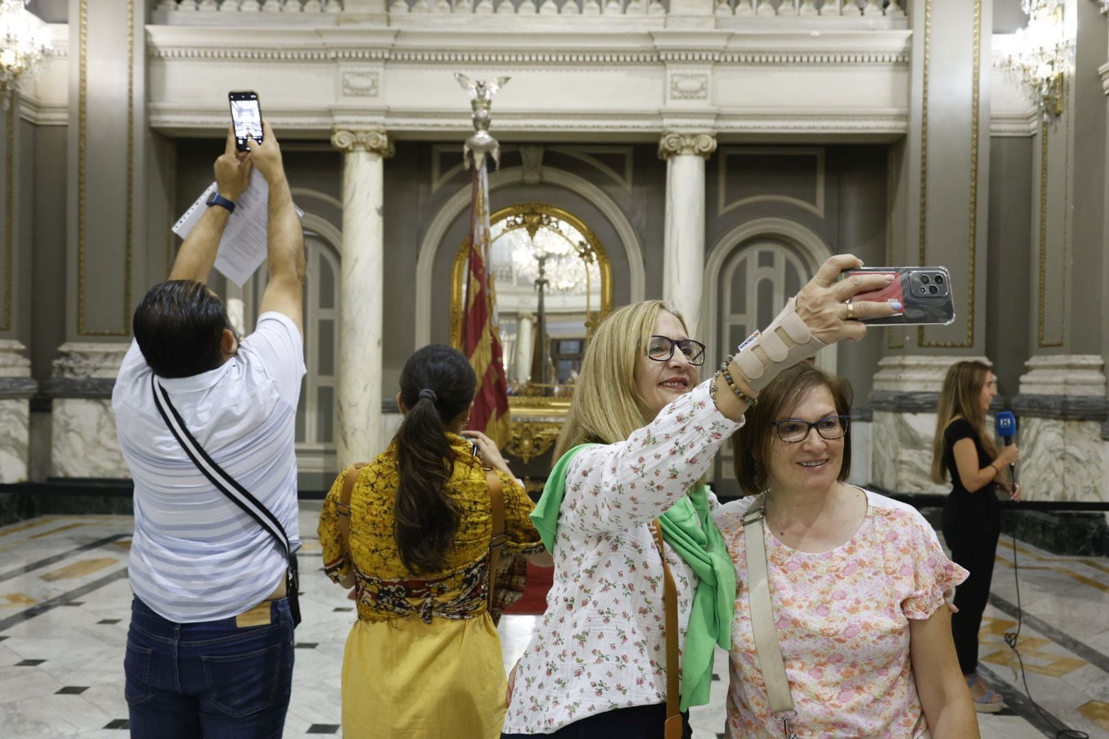 Fotos de la Senyera, que se puede visitar por el 9 d&#039;Octubre