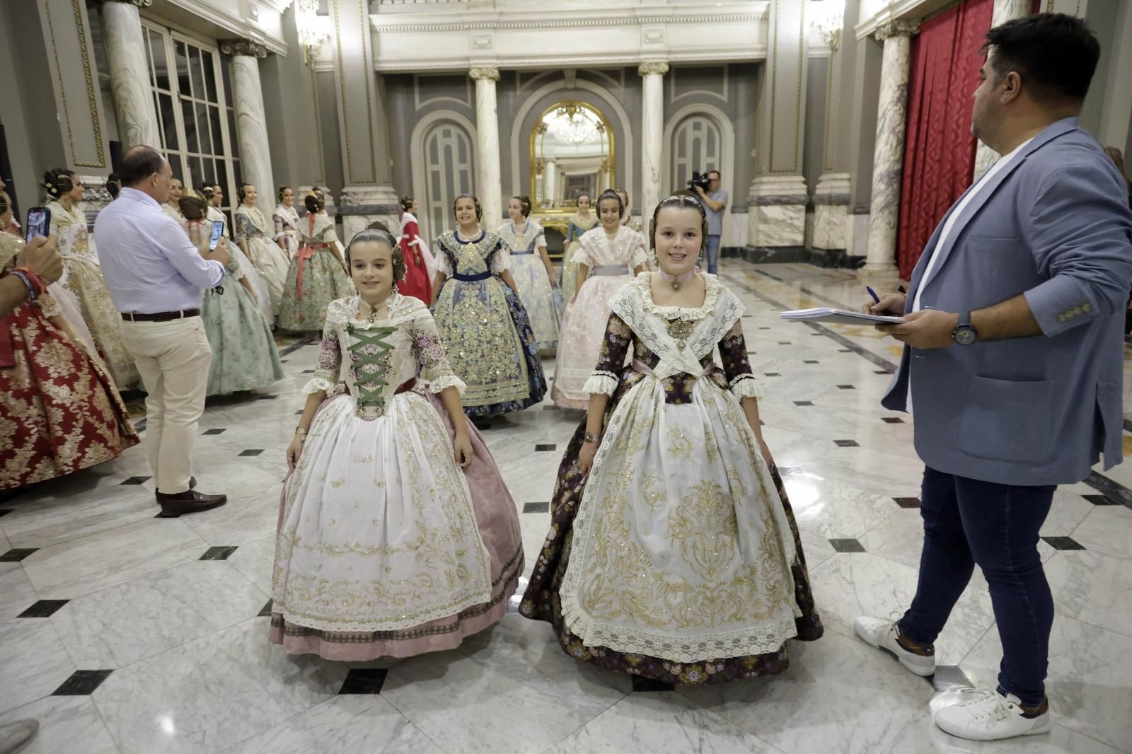 Así ha sido el ensayo de la proclamación de las candidatas a falleras mayores de 2025