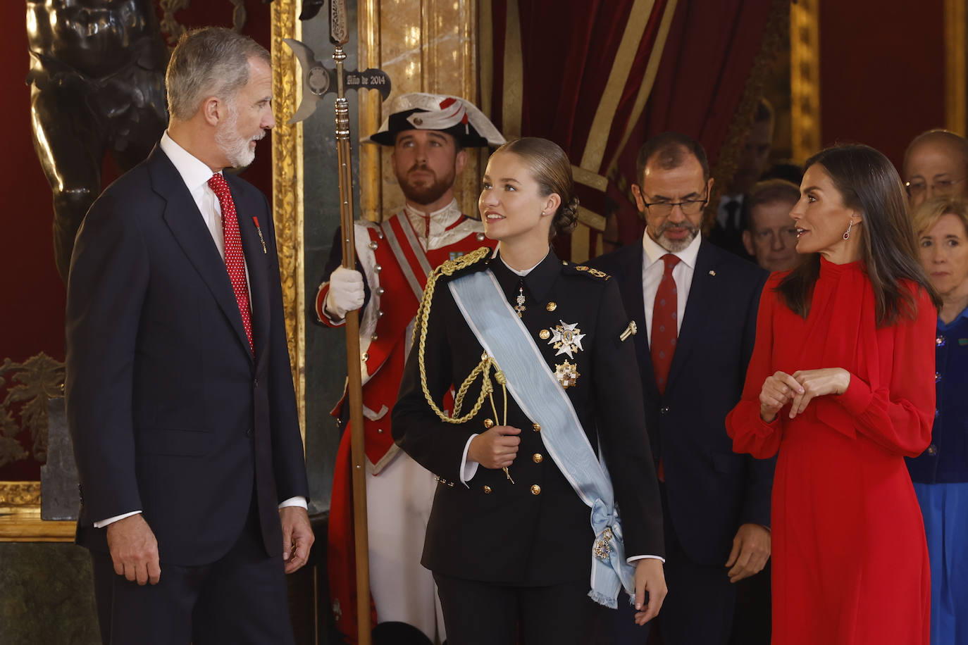 Fotos de la recepción de los reyes de España con motivo del Día de la Fiesta Nacional