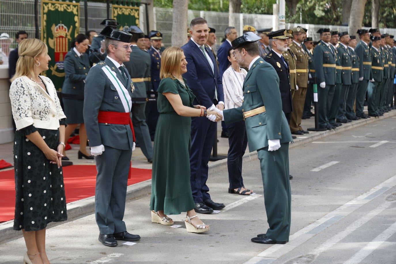 Fotos de la Guardia Civil honrando a su patrona en Cullera