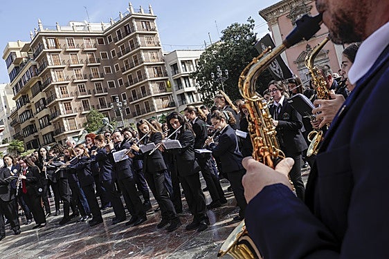 Una banda durante una procesión en Valencia.
