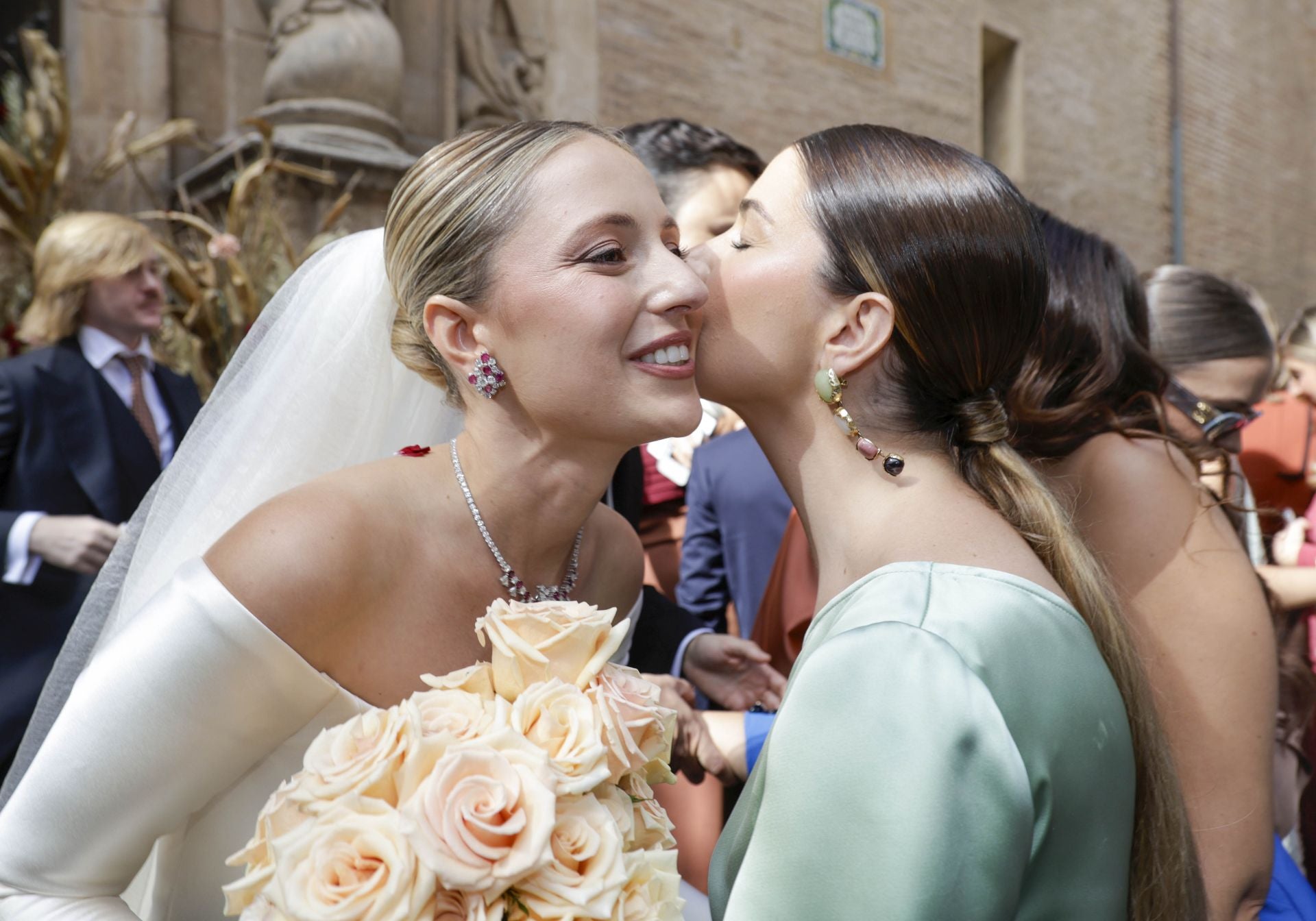 Así ha sido la boda de Carmen Sancho, fallera mayor de Valencia en 2014