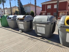 Contenedores en Alzira.