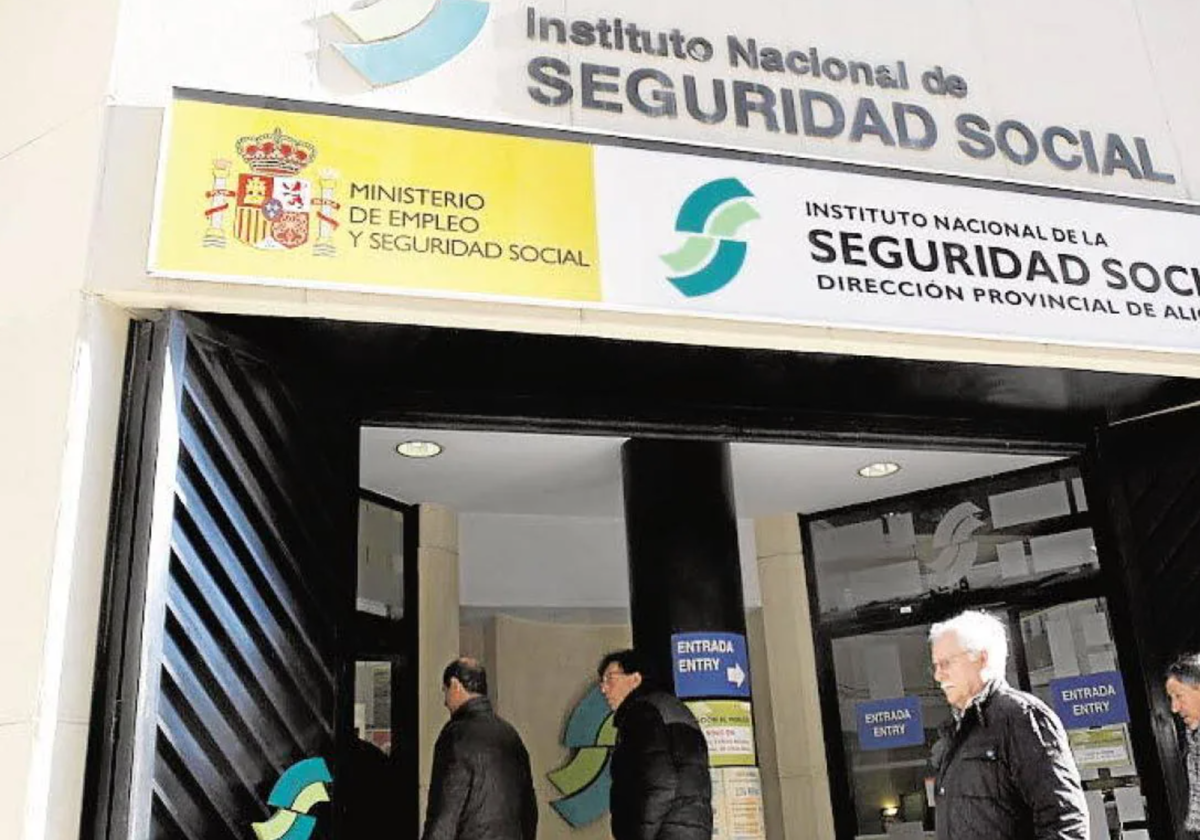 Seguridad Social: Las mutuas seguirán abonando la baja médica del trabajador si la valoración de su incapacidad rebasa los 730 días