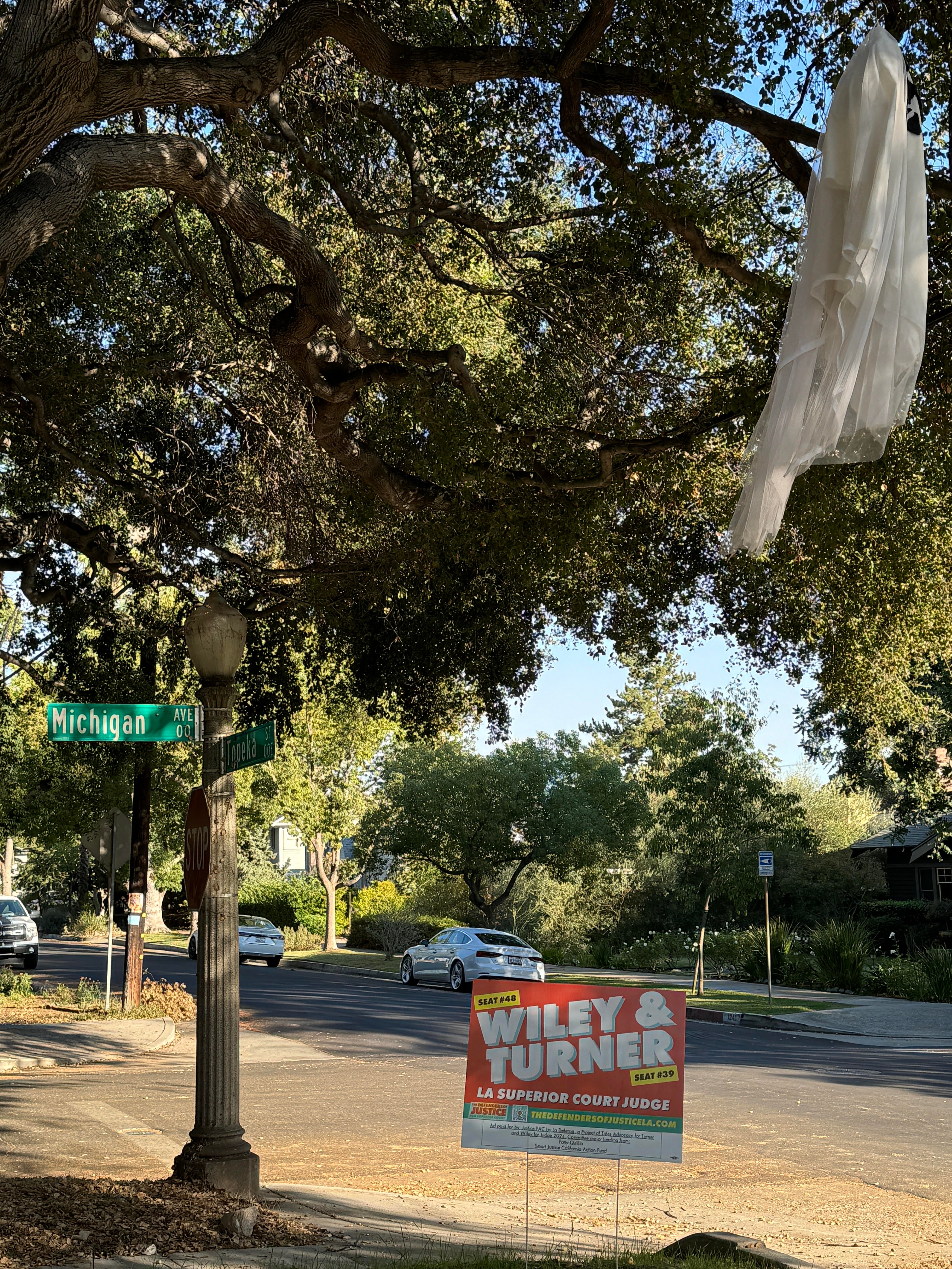 Un cartel electoral en California.