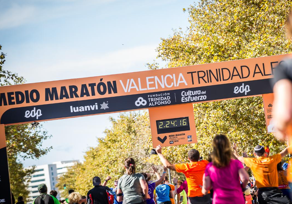 5 consejos médicos para correr el medio maratón de Valencia sin riesgos