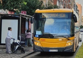 De un autobús lleno a otro vacío: los piquetes alteran la frecuencia de paso en MetroBús