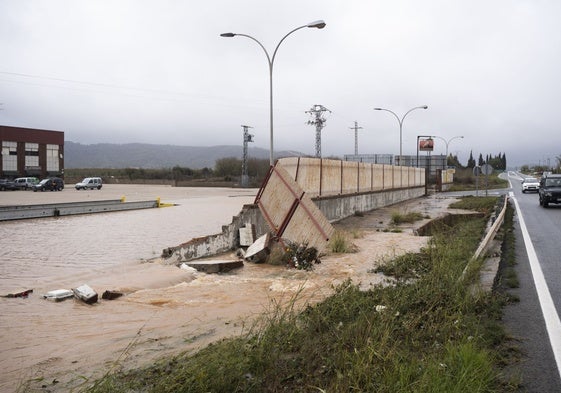 Consecuencias del temporal de este martes en Llombai.