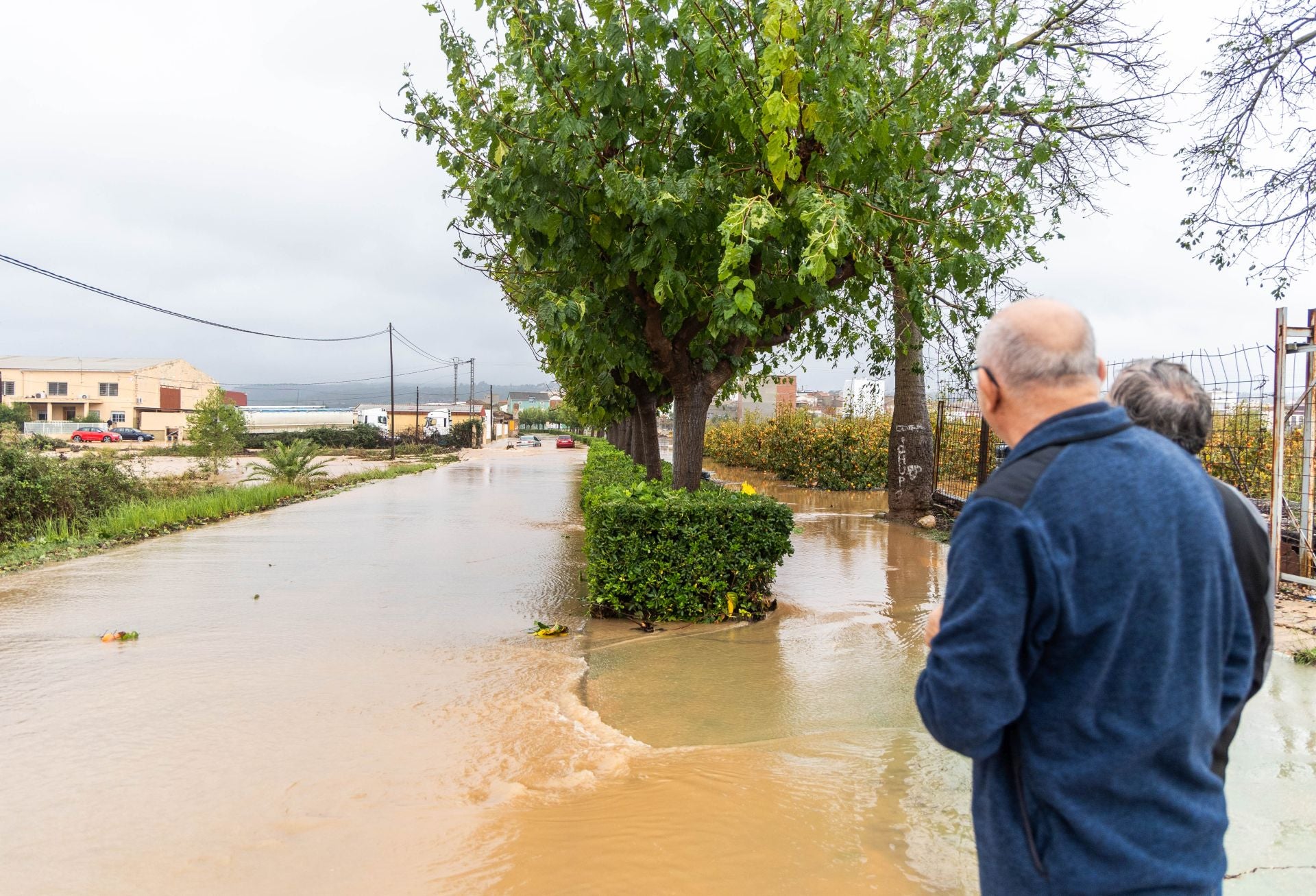 Las DANA arrasa en la Comunitat dejando pueblos incomunicados y rescates de vehículos