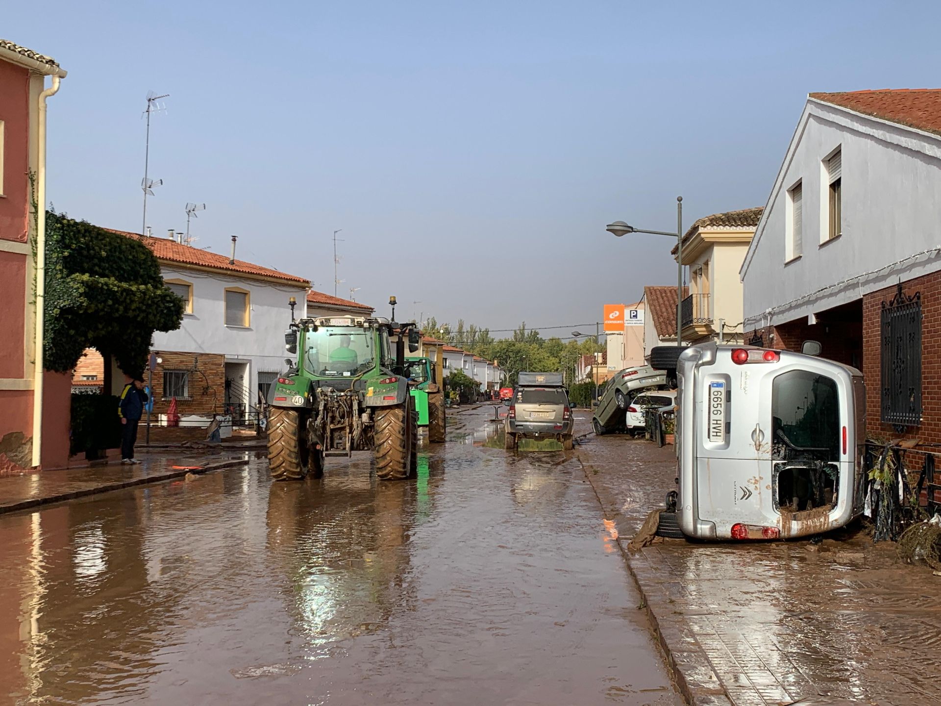 Fotos: el escenario devastador en los municipios afectados en Valencia