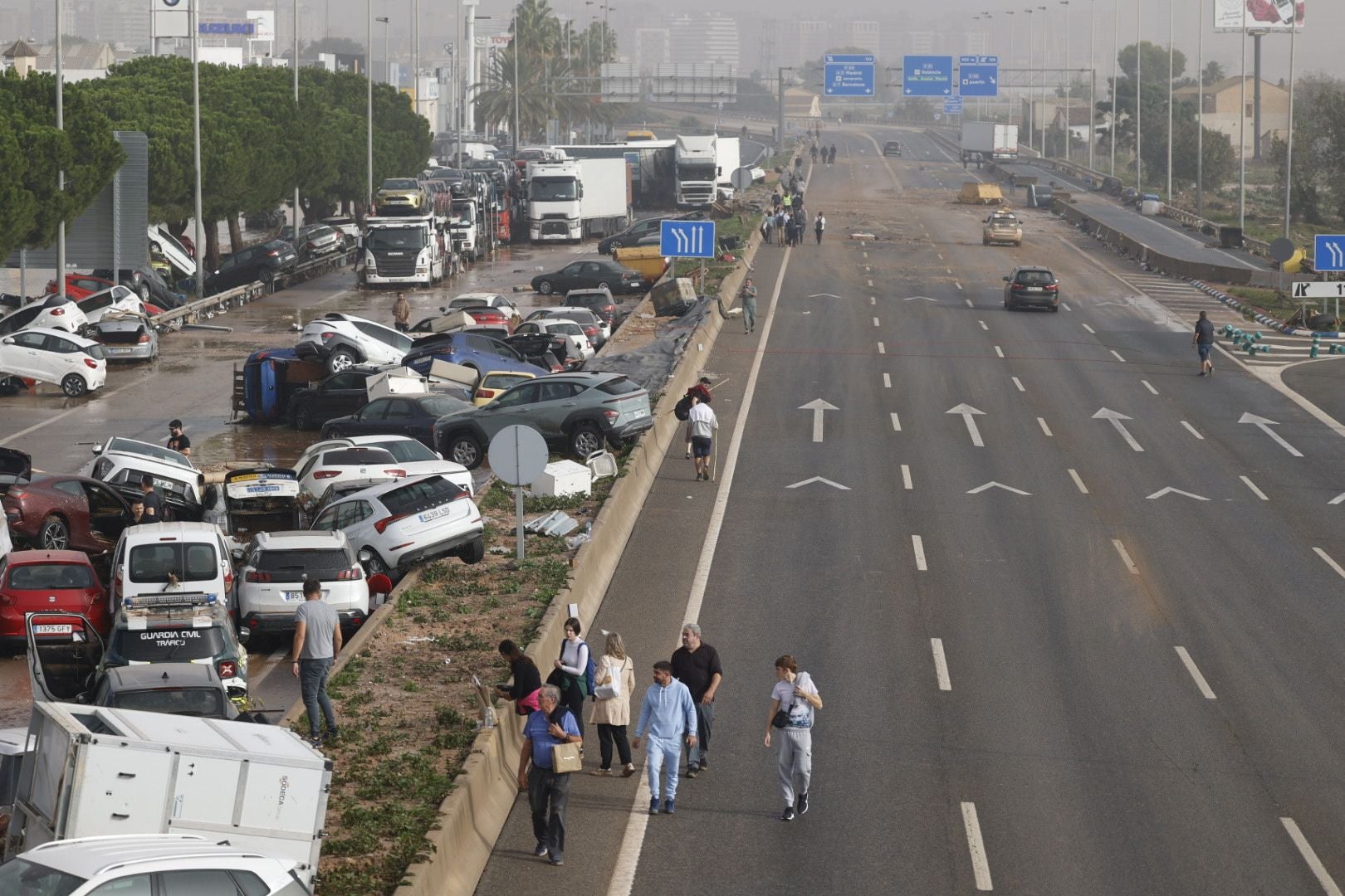 Fotos: el escenario devastador en los municipios afectados en Valencia